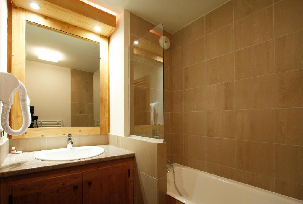 Vacanceole - Residence Goleon -Val Ecrins Les Deux Alpes Rum bild